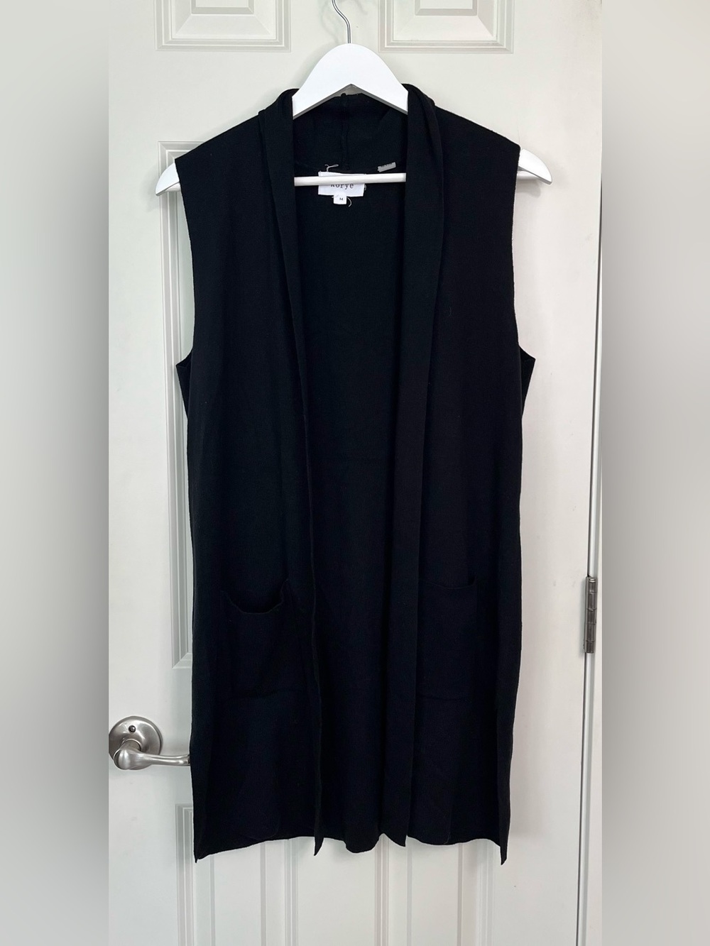 Korye Sleeveless Long Cardigan Sweater NWOT